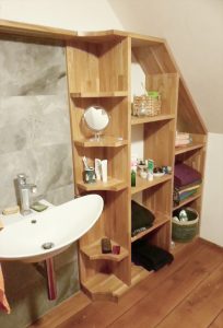Neubau Badschrank